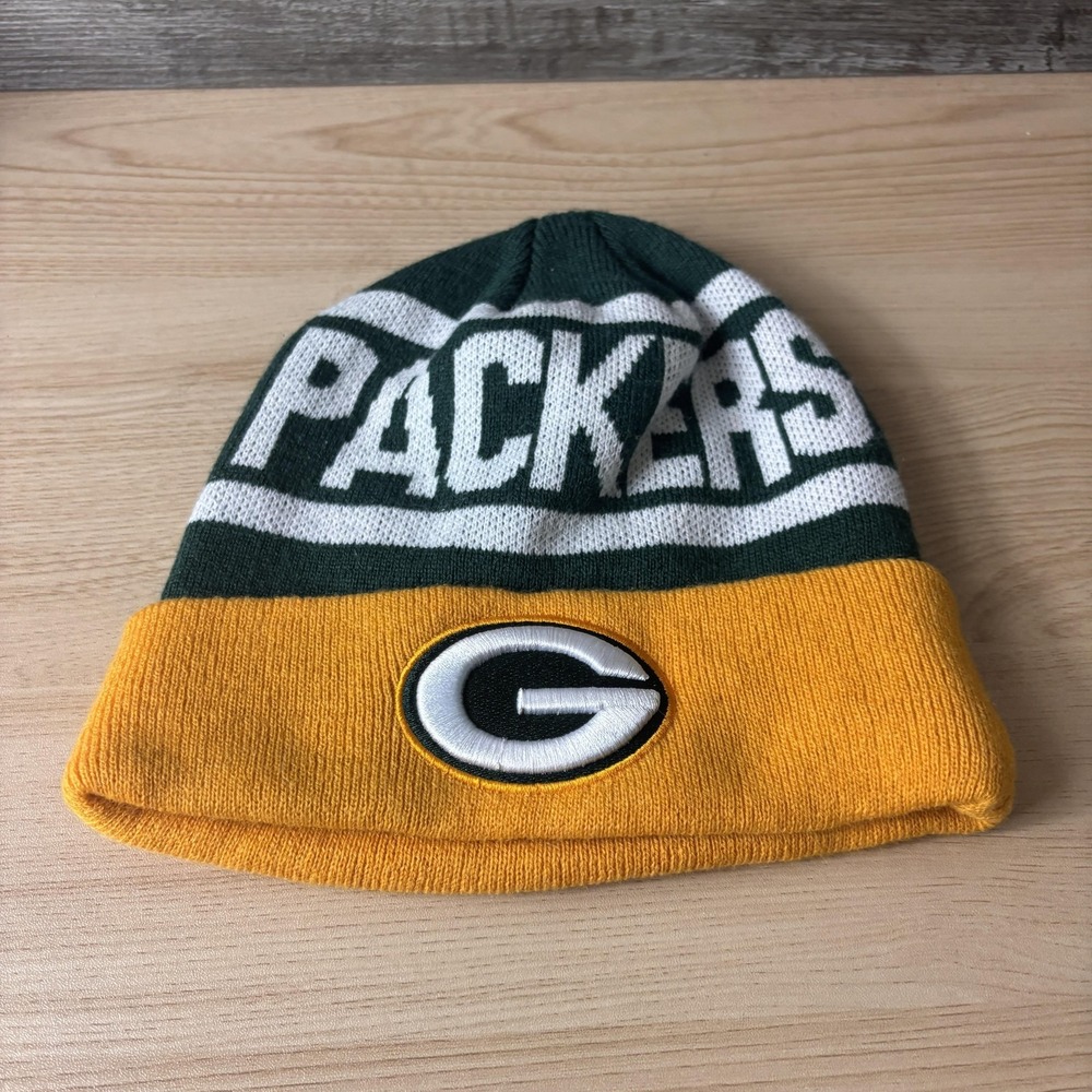 Green Bay Packers Hat Beanie Mens One Size Green Yellow NFL Football Cuffed Knit